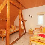 Mit Wellnessbereich In *