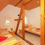 Mit Wellnessbereich In *