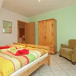 Mit Wellnessbereich In 엘렌트