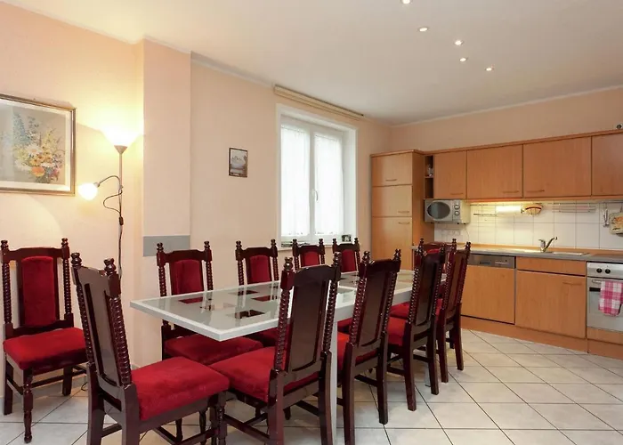 Ferienhaus Mit Wellnessbereich In