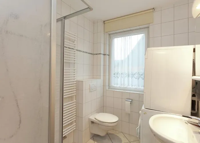 Mit Wellnessbereich In エーレント